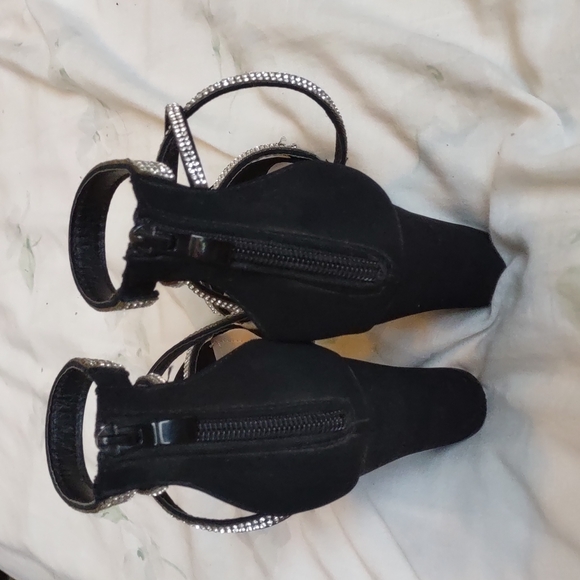 High hells - Picture 5 of 5